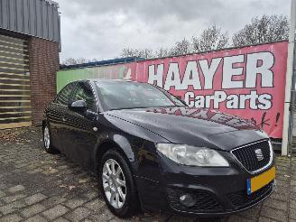 Unfallwagen Seat Exeo 2.0 TDI style 2009/5
