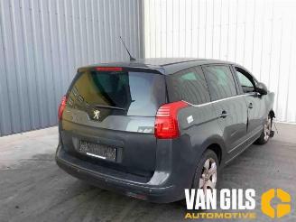 Peugeot 5008  picture 3