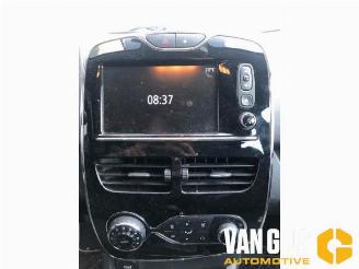 Renault Clio Clio IV Estate/Grandtour (7R), Combi 5-drs, 2012 / 2021 0.9 Energy TCE 12V picture 12