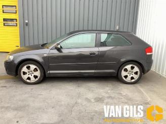 Audi A3 A3 (8P1), Hatchback 3-drs, 2003 / 2012 2.0 16V FSI picture 4