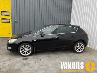 Opel Astra Astra J (PC6/PD6/PE6/PF6), Hatchback 5-drs, 2009 / 2015 1.6 Turbo 16V picture 2