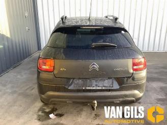 rozbiórka samochody osobowe Citroën C4 cactus C4 Cactus (0B/0P), Hatchback 5-drs, 2014 1.6 Blue Hdi 100 2015/12
