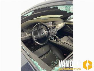 BMW 5-serie 5 serie Touring (F11), Combi, 2009 / 2017 535i 24V TwinPower Turbo picture 8