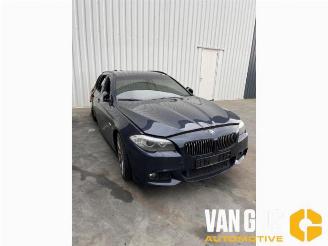 BMW 5-serie 5 serie Touring (F11), Combi, 2009 / 2017 535i 24V TwinPower Turbo picture 4