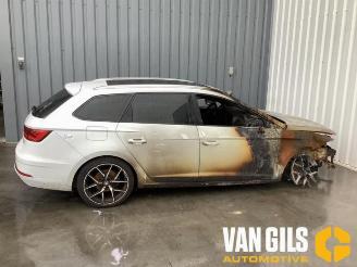 Seat Leon Leon ST (5FF), Combi 5-drs, 2012 / 2020 1.8 TSI Ecomotive 16V picture 4