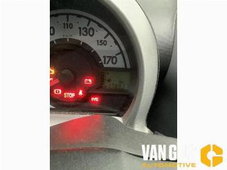 Toyota Aygo Aygo (B10), Hatchback, 2005 / 2014 1.0 12V VVT-i picture 13