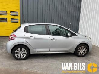 Peugeot 208 208 I (CA/CC/CK/CL), Hatchback, 2012 / 2019 1.0 Vti 12V PureTech picture 6