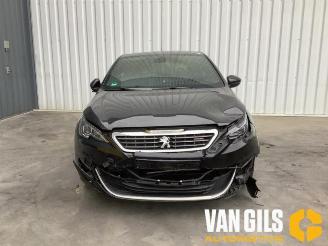 demontáž osobní automobily Peugeot 308 308 (L3/L8/LB/LH/LP), Hatchback 5-drs, 2013 / 2021 1.2 12V e-THP PureTech 130 2017/5