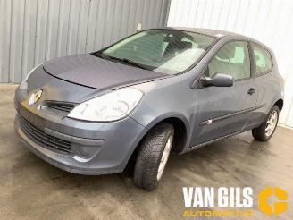 Renault Clio Clio III (BR/CR), Hatchback, 2005 / 2014 1.4 16V picture 6