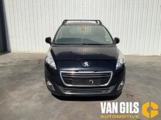 demontáž osobní automobily Peugeot 5008 5008 I (0A/0E), MPV, 2009 / 2017 1.6 BlueHDi 115 2015/7