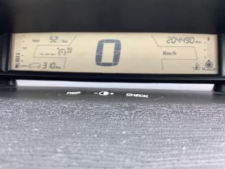 Citroën C4 1.4 16V Hatchback 4Dr Benzine 1.360cc 66kW (90pk) picture 16