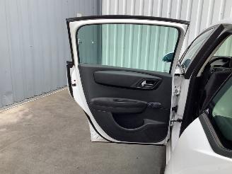 Citroën C4 1.4 16V Hatchback 4Dr Benzine 1.360cc 66kW (90pk) picture 20