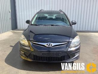 Hyundai I-30 i30 Crosswagon (WWH), Combi, 2007 / 2012 1.4 CVVT 16V picture 1