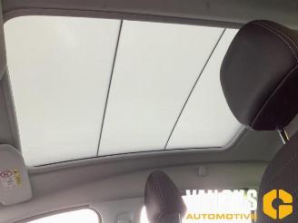 Peugeot 2008 2008 (CU), MPV, 2013 / 2019 1.2 12V e-THP PureTech 110 picture 16