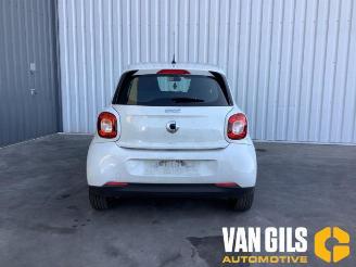 Coche siniestrado Smart Forfour Forfour (453), Hatchback 5-drs, 2014 1.0 12V 2018/4