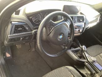 BMW 1-serie 116d 1.5 12V TwinPower picture 17