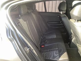 BMW 1-serie 116d 1.5 12V TwinPower picture 14