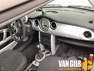 Mini Mini Mini One/Cooper (R50), Hatchback, 2001 / 2007 1.6 16V One picture 9