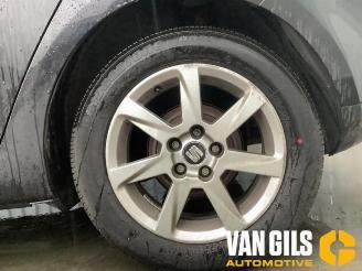 Seat Ibiza Ibiza IV (6J5), Hatchback 5-drs, 2008 / 2017 1.2 12V picture 5