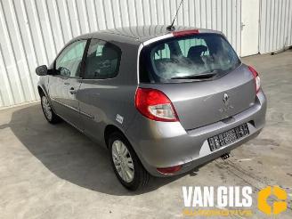 Renault Clio Clio III (BR/CR), Hatchback, 2005 / 2014 1.2 16V TCe 100 picture 9