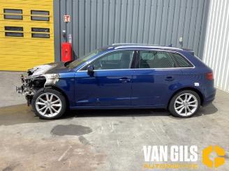 Vrakbiler auto Audi A3 A3 Sportback (8VA/8VF), Hatchback 5-drs, 2012 / 2020 1.4 TFSI ACT 16V 2014/2