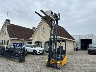Jungheinrich  EFG 220 330ZZ picture 19