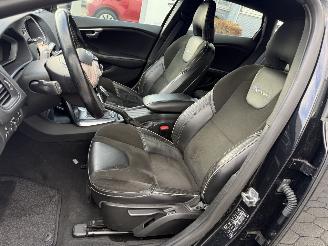 Volvo V-40 1.6 T3 R-Design picture 9
