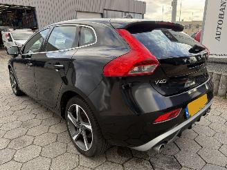 Volvo V-40 1.6 T3 R-Design picture 6