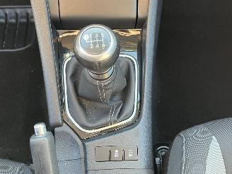 Toyota Auris Touring Sports 1.2T Dynamic picture 21