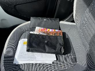 Renault Twingo 1.0 SCe Collection picture 20