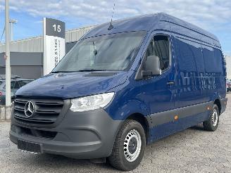 Mercedes Sprinter 2.2 316 MBux L2H2 120KW picture 2
