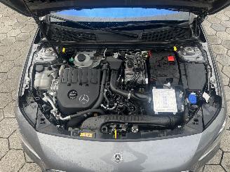 Mercedes A-klasse 250 e Premium AUTOMAAT picture 6