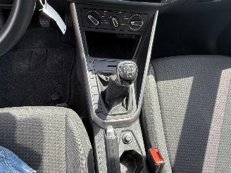 Volkswagen Polo 1.0 TSI Life picture 19