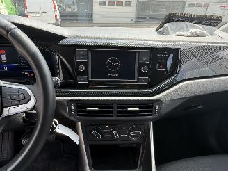 Volkswagen Polo 1.0 TSI Life picture 18