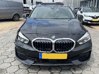 BMW 1-serie 116i SPORT AUTOM PANO picture 2