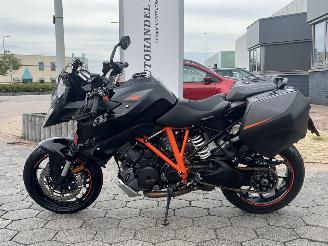 KTM 1290 Super Duke R GT ABS picture 1