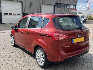 Ford B-Max 1.0 EcoBoost Titanium picture 6