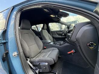 Volvo XC40 Recharge Core 70 kWh picture 15