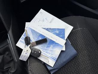Peugeot 208 1.2 PureTech Blue Lion picture 20