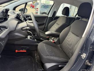 Peugeot 208 1.2 PureTech Blue Lion picture 9