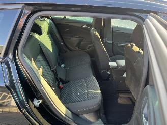 Opel Astra Sports Tourer 1.2 Edition picture 13