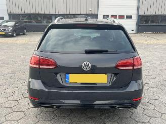 Volkswagen Golf Variant 2.0 TDI Highline Business R picture 5