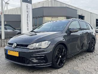 škoda osobní automobily Volkswagen Golf Variant 2.0 TDI Highline Business R 2017/8