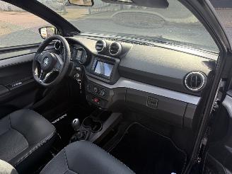 Aixam  Brommobiel e Coupé Premium picture 11