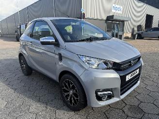 Aixam  Brommobiel e Coupé Premium picture 3