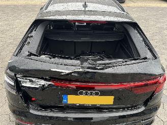 Audi Q8 55 TFSI e quattro Pro Line COMPETITION S 380KW picture 17