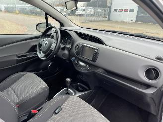 Toyota Yaris 1.5 Hybrid Lease picture 13