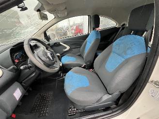 Ford Ka 1.2 Comfort start/stop picture 13