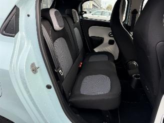 Renault Twingo 1.0 SCe Collection picture 13