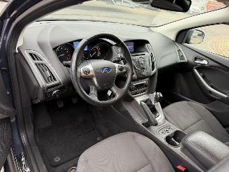 Ford Focus 1.0 EcoBoost Titanium picture 17